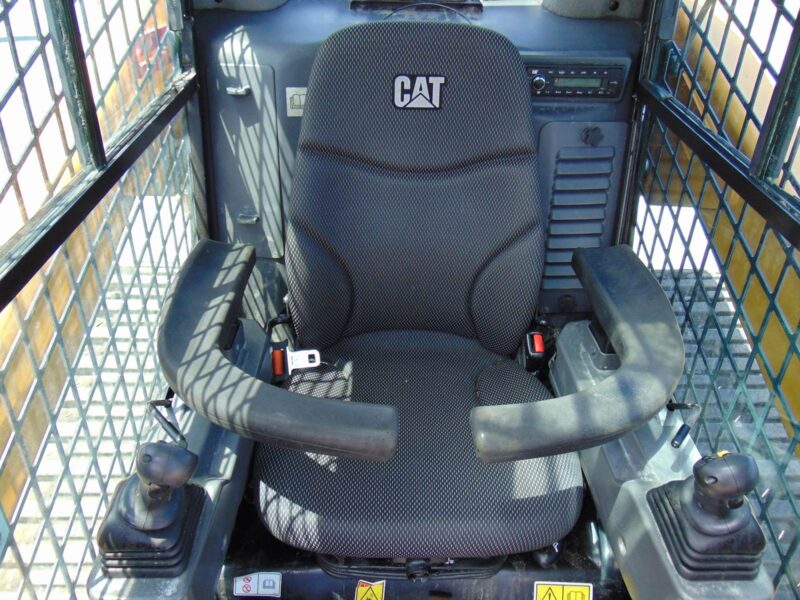 2022 CAT 299D3 "98 HP" TURBO 2 SPEED - XPS HIGH FLOW - SUPER LOADED - WEIGHT PKG - STEREO - CAMERA - HEATED AIR RIDE - Image 23