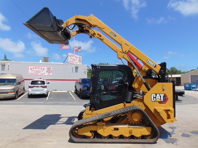 2022 CAT 299D3 "98 HP" TURBO 2 SPEED - XPS HIGH FLOW - SUPER LOADED - WEIGHT PKG - STEREO - CAMERA - HEATED AIR RIDE - Image 27