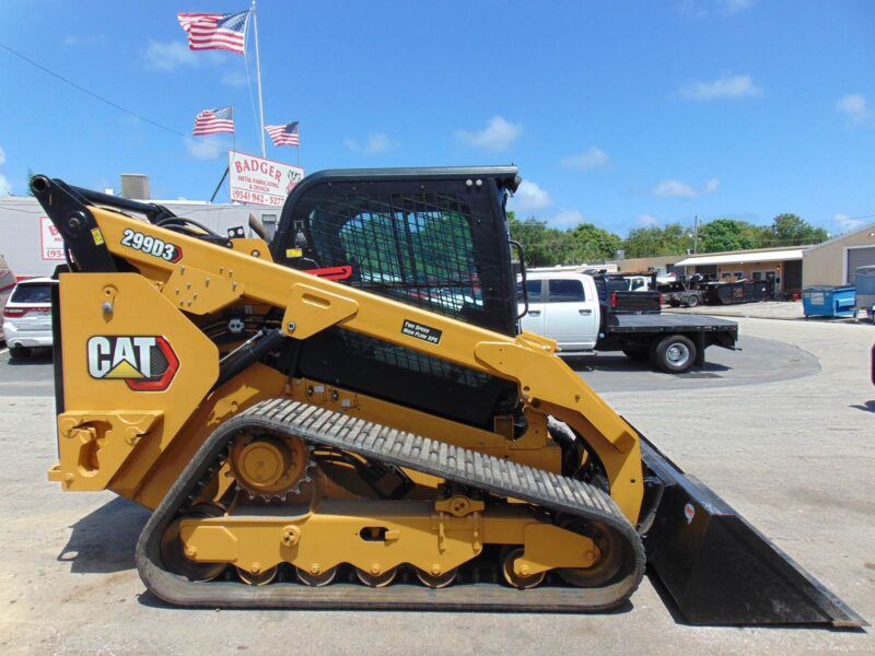 2022 CAT 299D3 "98 HP" TURBO 2 SPEED - XPS HIGH FLOW - SUPER LOADED - WEIGHT PKG - STEREO - CAMERA - HEATED AIR RIDE - Image 3