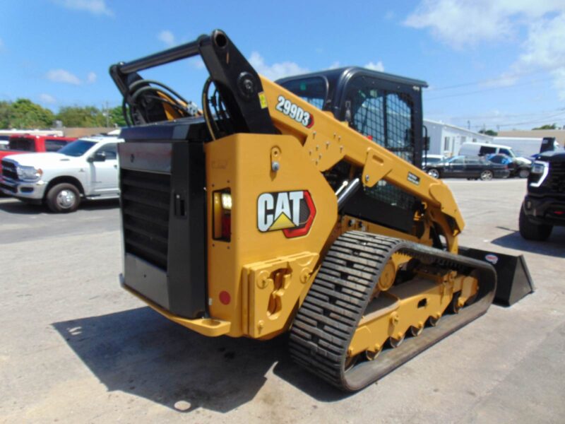 2022 CAT 299D3 "98 HP" TURBO 2 SPEED - XPS HIGH FLOW - SUPER LOADED - WEIGHT PKG - STEREO - CAMERA - HEATED AIR RIDE - Image 35