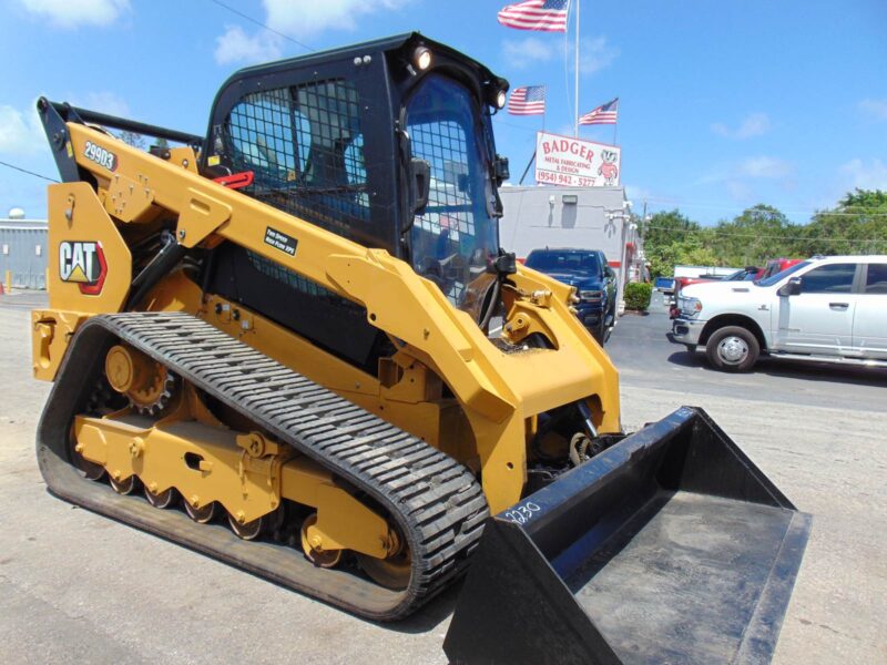 2022 CAT 299D3 "98 HP" TURBO 2 SPEED - XPS HIGH FLOW - SUPER LOADED - WEIGHT PKG - STEREO - CAMERA - HEATED AIR RIDE - Image 39