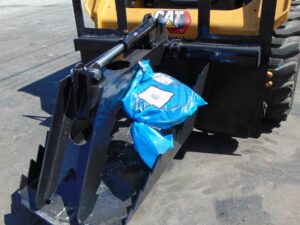 2026 RIPPING TOOTH DITCH STUMP DITCHING GRAPPLE - ALL YEARS UNIVERSAL SKID STEERS SKID STEERS - WHEEL LOADERS - TRACK LOADERS