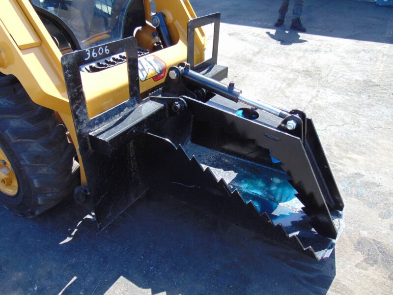 2026 RIPPING TOOTH DITCH STUMP DITCHING GRAPPLE - ALL YEARS UNIVERSAL SKID STEERS SKID STEERS - WHEEL LOADERS - TRACK LOADERS - Image 5