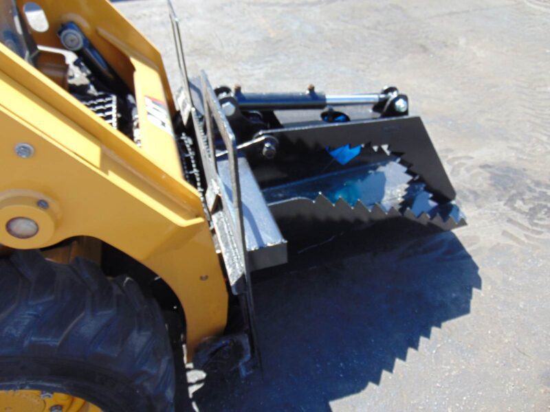 2026 RIPPING TOOTH DITCH STUMP DITCHING GRAPPLE - ALL YEARS UNIVERSAL SKID STEERS SKID STEERS - WHEEL LOADERS - TRACK LOADERS - Image 6