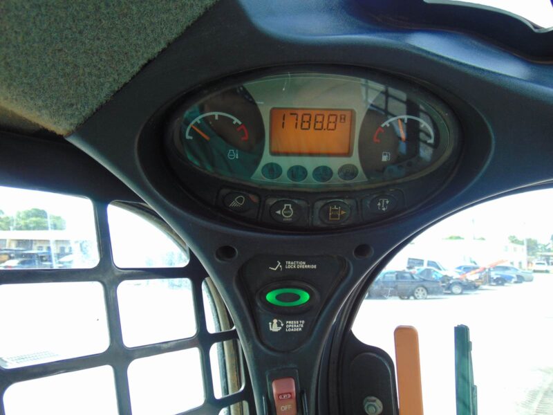 2019 BOBCAT T-650 TURBO "A/C COMFORT CAB" JOYSTICK CONTROLS - STEREO - KEYLESS SECURITY - ONLY 1,788 HOURS - Image 22