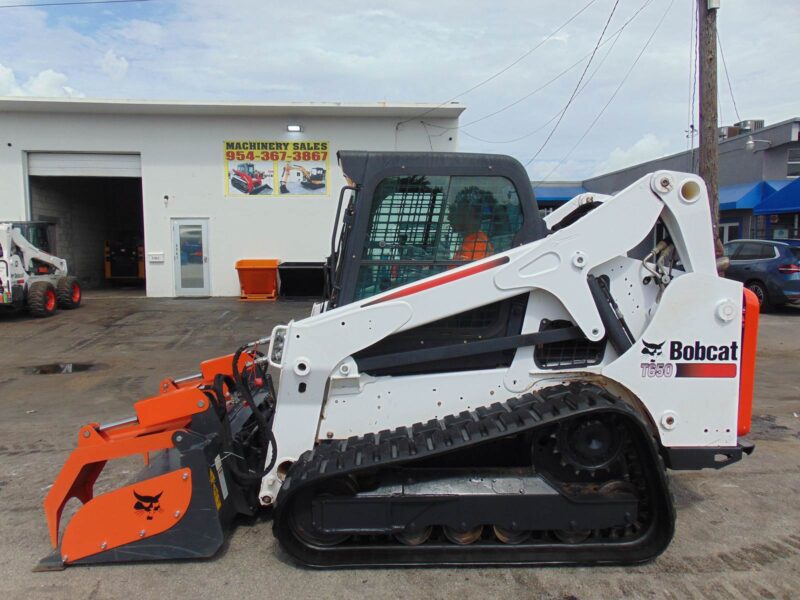 2019 BOBCAT T-650 TURBO "A/C COMFORT CAB" JOYSTICK CONTROLS - STEREO - KEYLESS SECURITY - ONLY 1,788 HOURS - Image 8