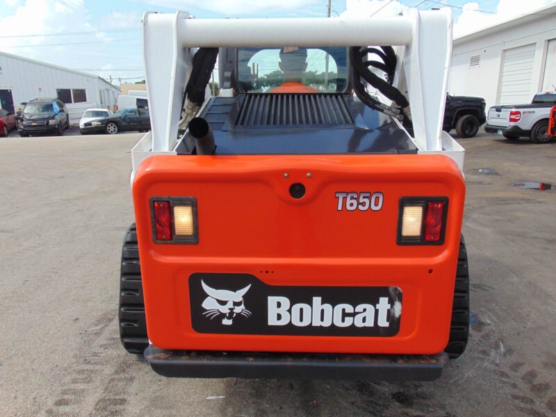2019 BOBCAT T-650 TURBO "A/C COMFORT CAB" JOYSTICK CONTROLS - STEREO - KEYLESS SECURITY - ONLY 1,788 HOURS - Image 4