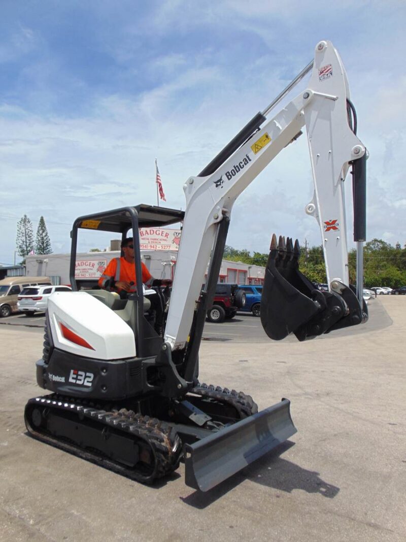 2020 BOBCAT E32i MINI EXCAVATOR - KUBOTA DIESEL - 7,200 POUNDS WEIGHT - 2 SPEED - BRAND NEW TRACKS TODAY - ONLY 1,342 HOURS - Image 34