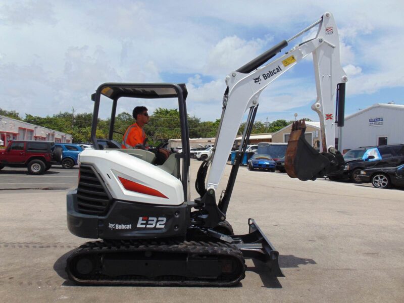 2020 BOBCAT E32i MINI EXCAVATOR - KUBOTA DIESEL - 7,200 POUNDS WEIGHT - 2 SPEED - BRAND NEW TRACKS TODAY - ONLY 1,342 HOURS - Image 49