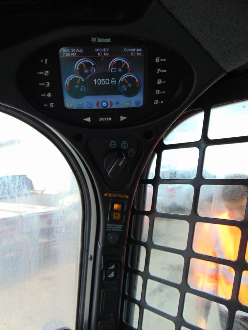 2021 BOBCAT T770 TURBO 2 SPEED "HIGH FLOW" JOYSTICKS - NEW TRACKS - A/C - HEAT - STEREO - ONLY 1,652 HOURS - Image 27