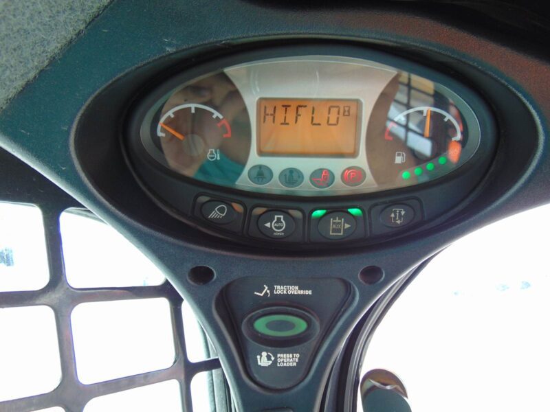 2021 BOBCAT T770 TURBO 2 SPEED "HIGH FLOW" JOYSTICKS - NEW TRACKS - A/C - HEAT - STEREO - ONLY 1,652 HOURS - Image 21