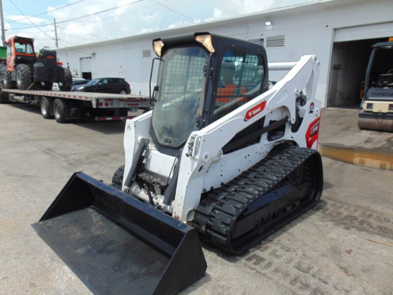 2021 BOBCAT T770 TURBO 2 SPEED "HIGH FLOW" JOYSTICKS - NEW TRACKS - A/C - HEAT - STEREO - ONLY 1,652 HOURS - Image 17