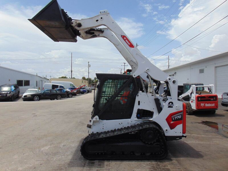 2021 BOBCAT T770 TURBO 2 SPEED "HIGH FLOW" JOYSTICKS - NEW TRACKS - A/C - HEAT - STEREO - ONLY 1,652 HOURS - Image 6
