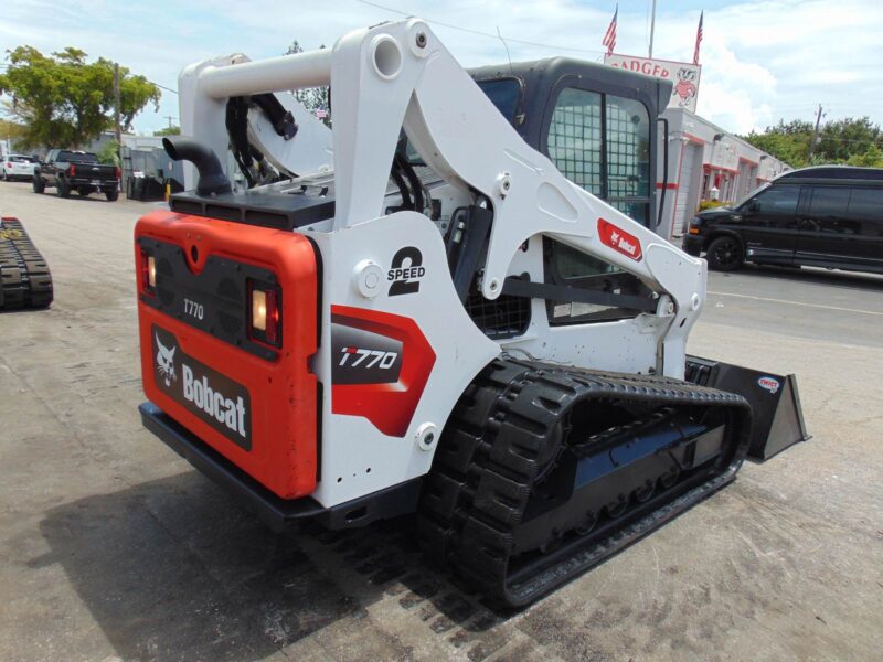 2021 BOBCAT T770 TURBO 2 SPEED "HIGH FLOW" JOYSTICKS - NEW TRACKS - A/C - HEAT - STEREO - ONLY 1,652 HOURS - Image 37
