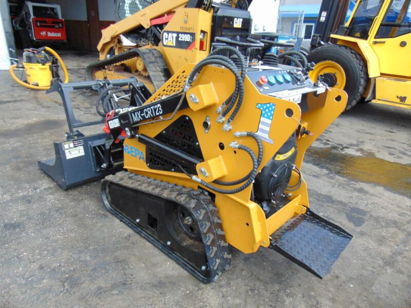 2025 NEW 2026 AGT INDUSTRIAL LRT23 SKID STEER W/ GRAPPLE BUCKET - BIG 23 HP V-TWIN GAS 4 STROKE - RUBBER TRACKS - BRAND NEW - Image 10