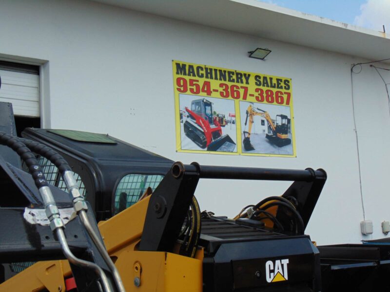 2025 NEW 2026 AGT INDUSTRIAL LRT23 SKID STEER W/ GRAPPLE BUCKET - BIG 23 HP V-TWIN GAS 4 STROKE - RUBBER TRACKS - BRAND NEW - Image 18