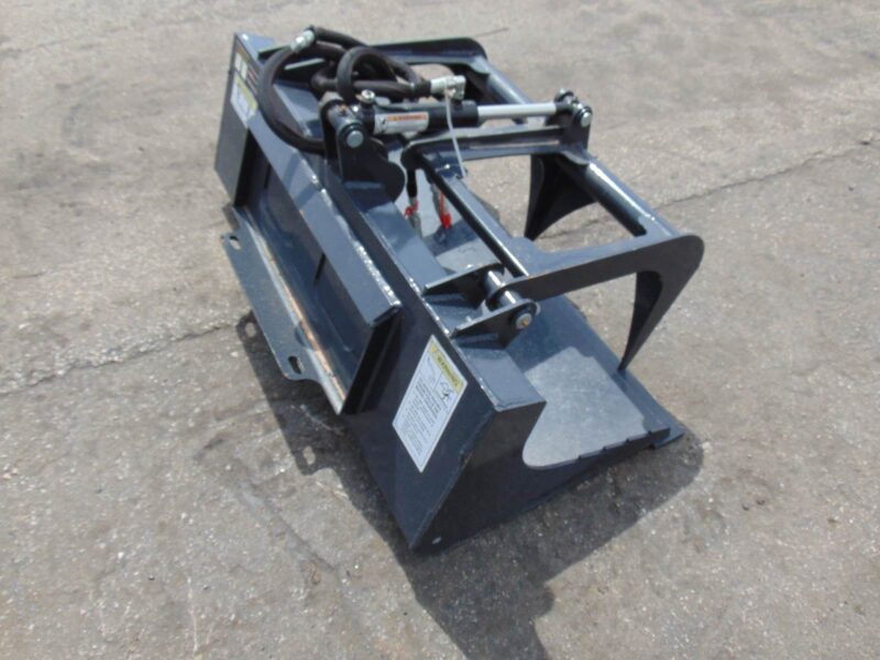 2025 NEW 2026 AGT INDUSTRIAL LRT23 SKID STEER W/ GRAPPLE BUCKET - BIG 23 HP V-TWIN GAS 4 STROKE - RUBBER TRACKS - BRAND NEW - Image 21