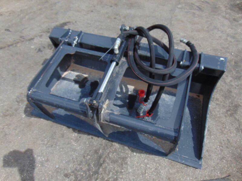 2025 NEW 2026 AGT INDUSTRIAL LRT23 SKID STEER W/ GRAPPLE BUCKET - BIG 23 HP V-TWIN GAS 4 STROKE - RUBBER TRACKS - BRAND NEW - Image 23