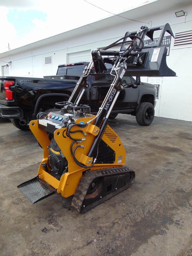 2025 NEW 2026 AGT INDUSTRIAL LRT23 SKID STEER W/ GRAPPLE BUCKET - BIG 23 HP V-TWIN GAS 4 STROKE - RUBBER TRACKS - BRAND NEW - Image 29