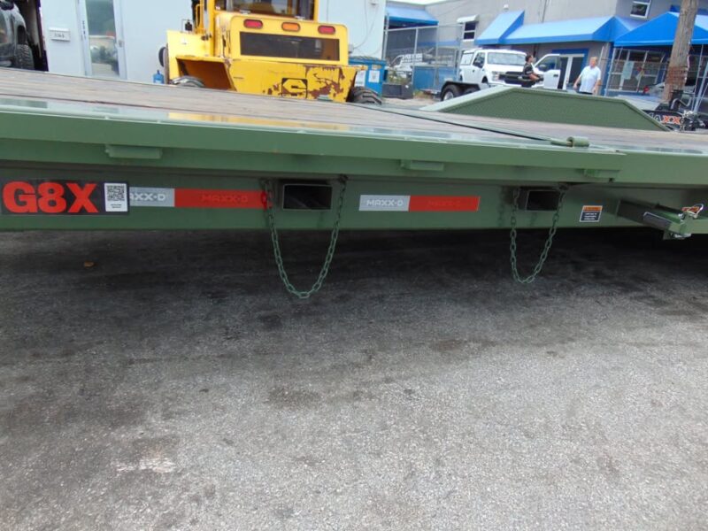 2025 NEW 2025 MAXXD 24' FLATBED UTILITY EQUIPMENT TILT DECK TRAILER - TANDEM 8K HYBRID AXLES - 18 PLY TIRES only used once - severe duty professional trailer - Image 11