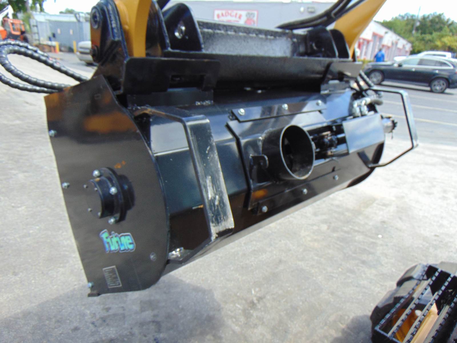 2026 FUTURE MB27 MIXING CONCRETE 1/2 YARD BUCKET - FITS ALL YEARS UNIVERSAL SKID STEER ATTACHMENT - Image 14