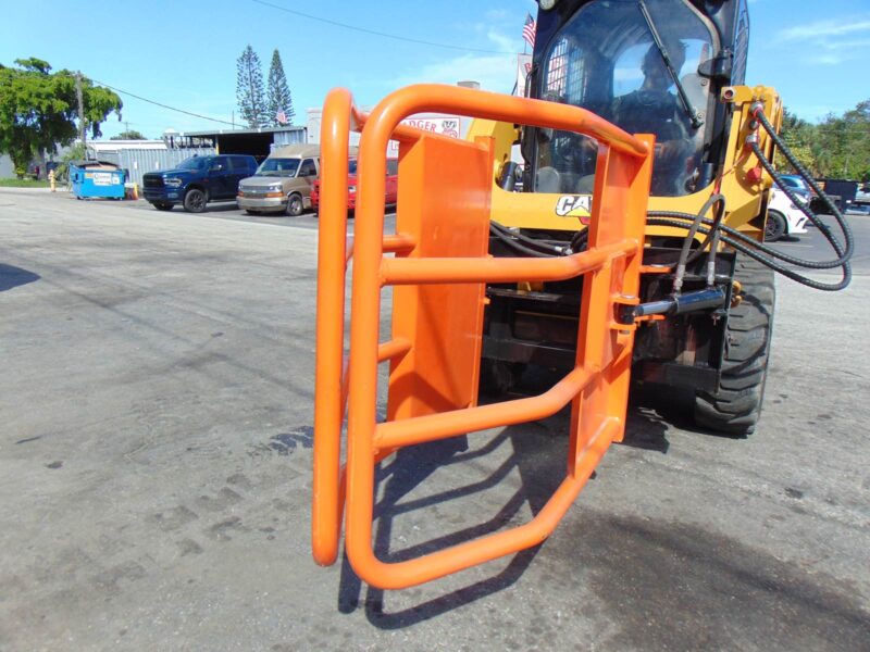 2026 IR SKID STEER CLAMP GRABBER "MATERIAL HANDLER" CARTON GRABBER - DUAL PISTON - WAREHOUSE INDUSTRIAL ATTACHMENT - Image 4