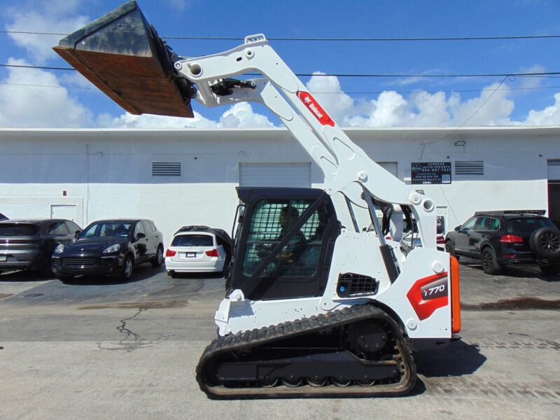 2017 BOBCAT T770 SKID STEER 92 HP TRACK LOADER - HEAT - A/C - STEREO - H.D. COOLING PKG - KEYLESS SECURITY - Image 6