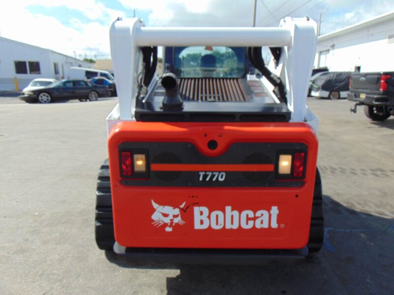 2018 BOBCAT T-770 TURBO 2 SPEED "HIGH FLOW" JOYSTICKS - H.D. COOLING PKG - HEAT AND A/C - STEREO - ONLY 1,132 HOURS - Image 34