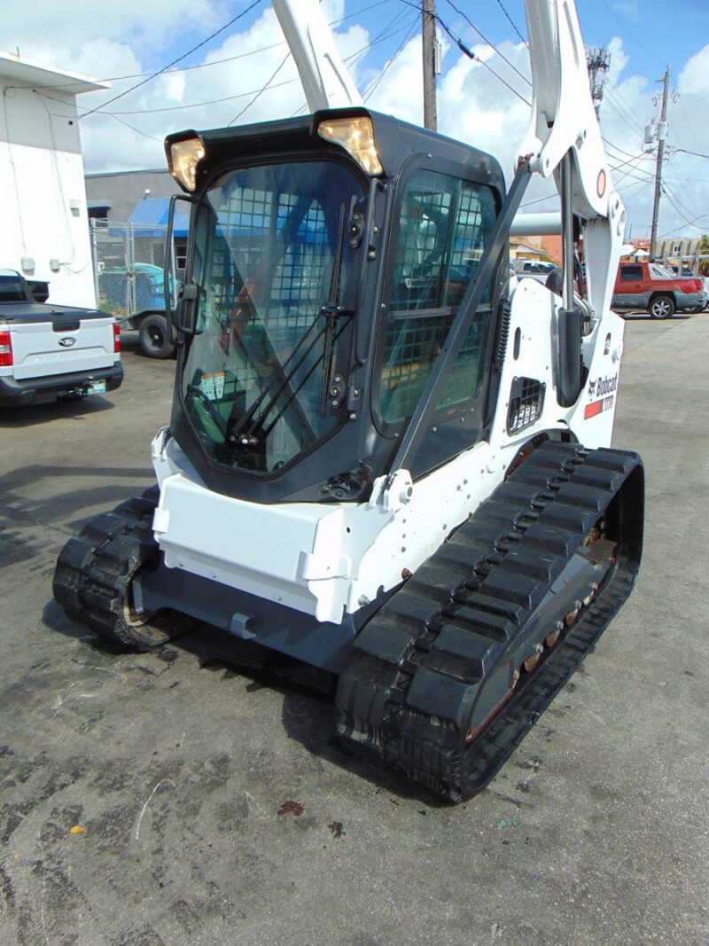 2018 BOBCAT T-770 TURBO 2 SPEED "HIGH FLOW" JOYSTICKS - H.D. COOLING PKG - HEAT AND A/C - STEREO - ONLY 1,132 HOURS - Image 33