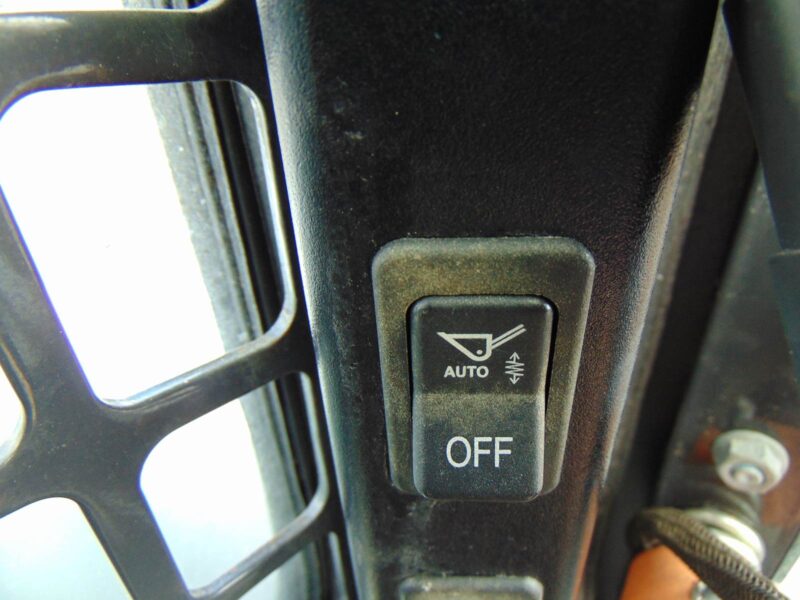 2018 BOBCAT T-770 TURBO 2 SPEED "HIGH FLOW" JOYSTICKS - H.D. COOLING PKG - HEAT AND A/C - STEREO - ONLY 1,132 HOURS - Image 18