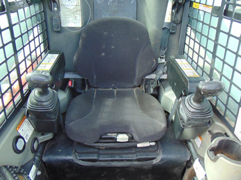 2018 BOBCAT T-770 TURBO 2 SPEED "HIGH FLOW" JOYSTICKS - H.D. COOLING PKG - HEAT AND A/C - STEREO - ONLY 1,132 HOURS - Image 17