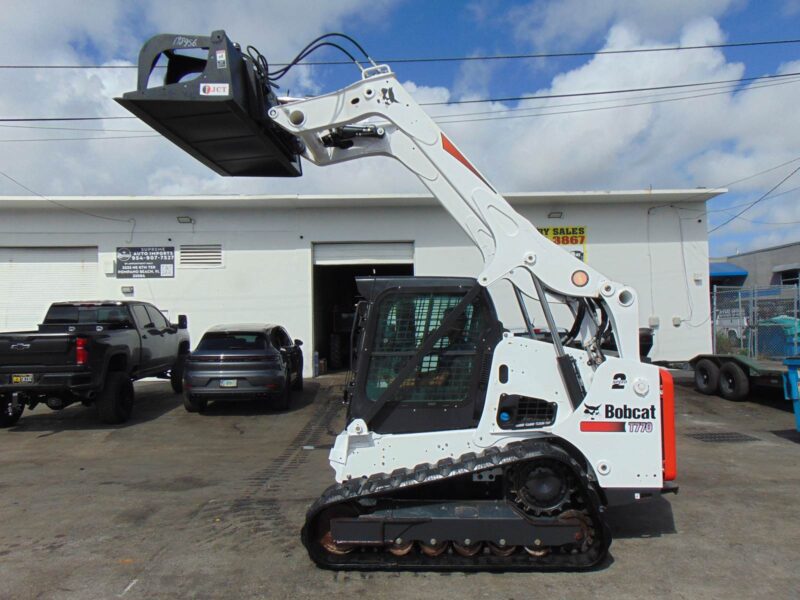 2018 BOBCAT T-770 TURBO 2 SPEED "HIGH FLOW" JOYSTICKS - H.D. COOLING PKG - HEAT AND A/C - STEREO - ONLY 1,132 HOURS - Image 14
