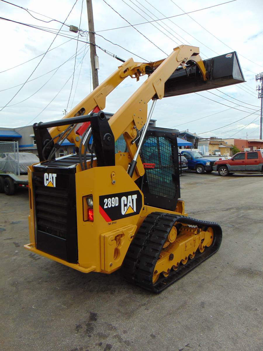 2017 CAT 289D TURBO 2 SPEED - JOYSTICKS - HEAT AND A/C - POWER QUICK ATTACH - COUNTERWEIGHTS - DPF DELETED - 1,642 HOURS - Image 8