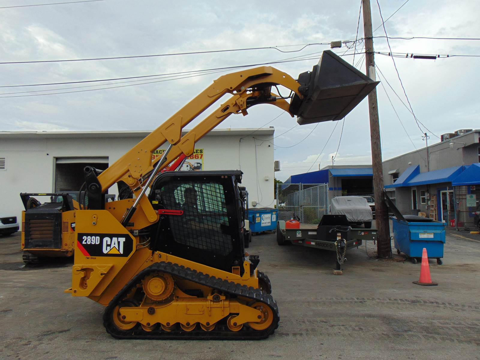 2017 CAT 289D TURBO 2 SPEED - JOYSTICKS - HEAT AND A/C - POWER QUICK ATTACH - COUNTERWEIGHTS - DPF DELETED - 1,642 HOURS - Image 6