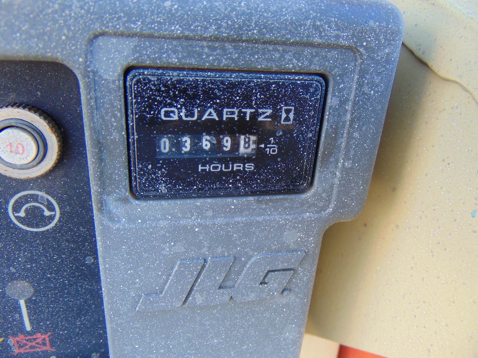 2018 JLG 3246ES SCISSOR LIFT - 38' WORKING HEIGHT - EXCELLENT ALL ORIGINAL PAINT - LOW HOURS - PERFORMS LIKE NEW - Image 14