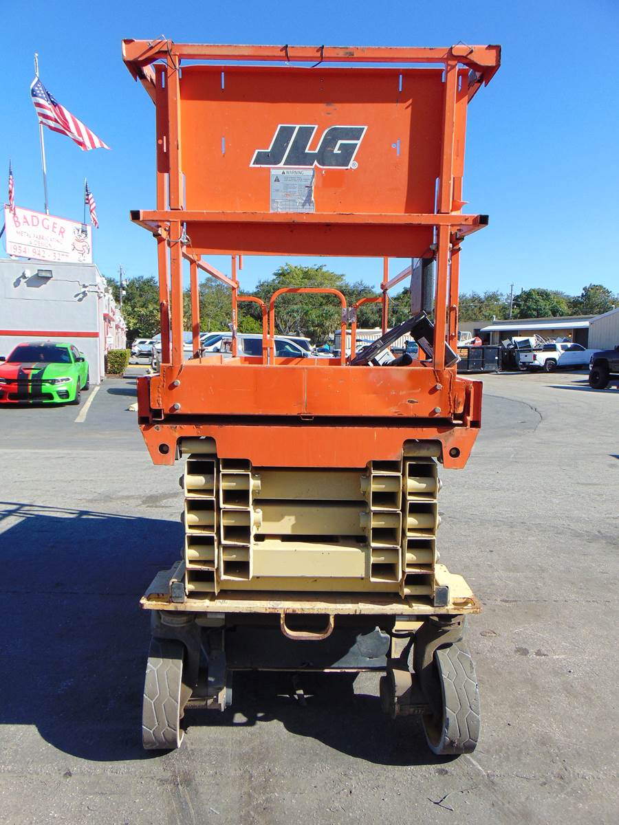 2018 JLG 3246ES SCISSOR LIFT - 38' WORKING HEIGHT - EXCELLENT ALL ORIGINAL PAINT - LOW HOURS - PERFORMS LIKE NEW - Image 7
