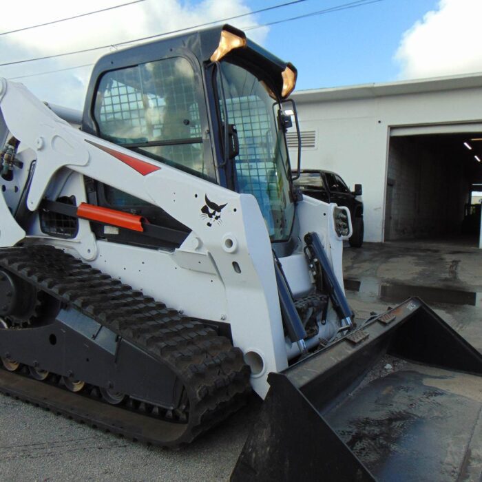 2012 BOBCAT T650 TURBO - JOYSTICKS - HEATED AND A/C CAB - KUBOTA PRE-EMISSIONS - NEW TRACKS AND SPROCKETS - ONLY 1,917 HOURS