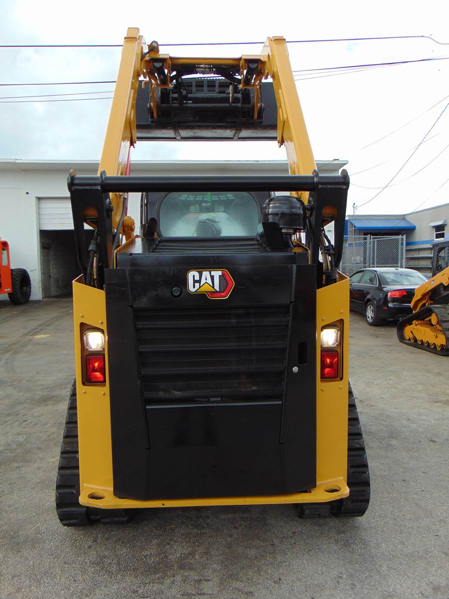 2020 CAT 259D3 TURBO 2 SPEED "COMFORT CAB" HEAT - AC - STEREO - CAMERA - JOYSTICKS - 1,143 HOURS - INSPECTED AND SERVICED - Image 12