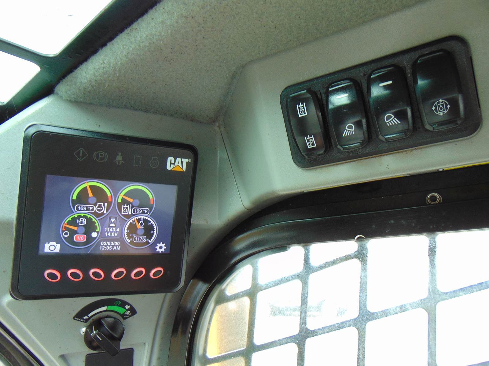 2020 CAT 259D3 TURBO 2 SPEED "COMFORT CAB" HEAT - AC - STEREO - CAMERA - JOYSTICKS - 1,143 HOURS - INSPECTED AND SERVICED - Image 20