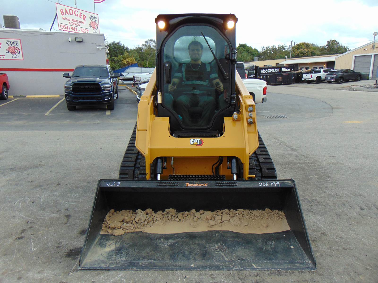 2020 CAT 259D3 TURBO 2 SPEED "COMFORT CAB" HEAT - AC - STEREO - CAMERA - JOYSTICKS - 1,143 HOURS - INSPECTED AND SERVICED - Image 5