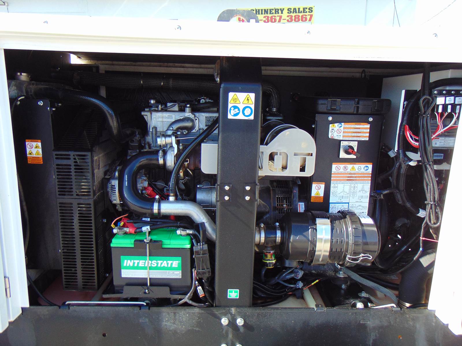 2023 GENRAC G25 PORTABLE TRAILER MOUNT GEN SET - ISUZU DIESEL - SUPER LOW HOURS - LIKE NEW - Image 20