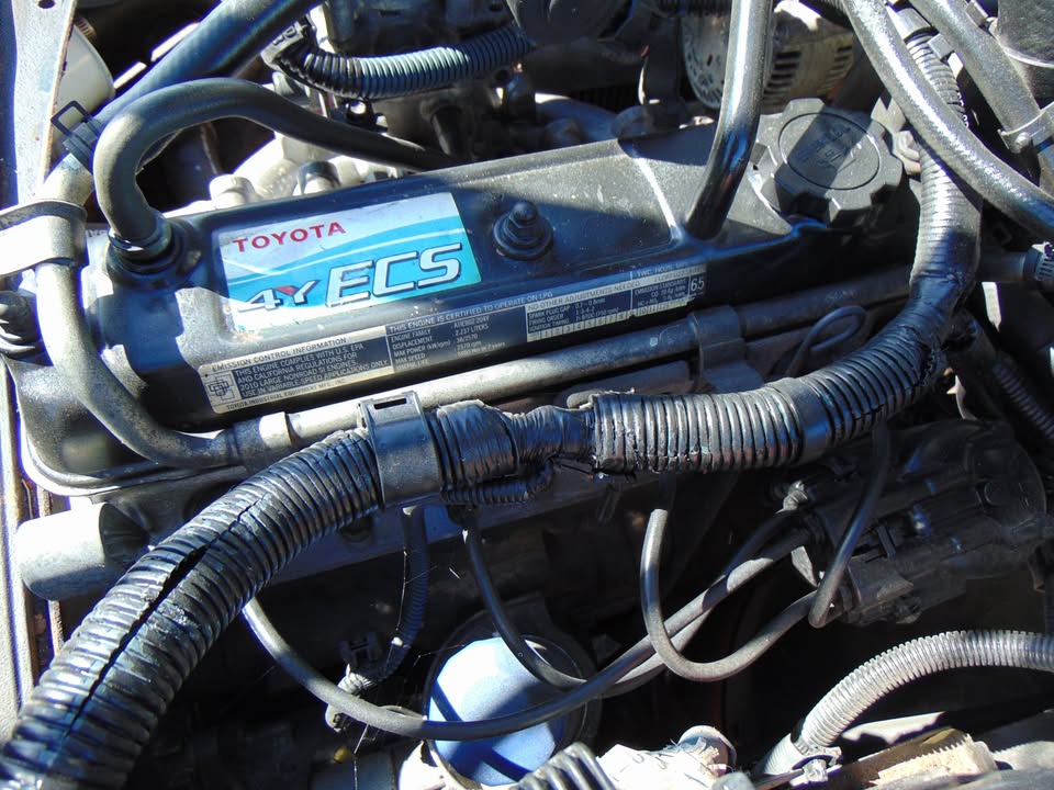 2013 TOYOTA 4.5K LB CAPACITY - DUAL STAGE MAST - LP PROPANE POWERED PNEUMATIC TIRE FORKLIFT FOR SALE 6' long super forks - propane tank included - only 2,035 hours - runs perfect - Image 15