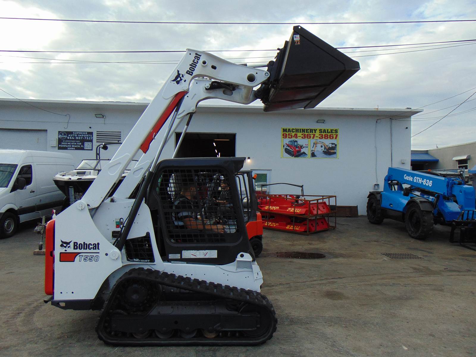 2018 BOBCAT T550 TURBO SKID STEER TRACK LOADER - ONLY 1,693 HOURS - HAND AND FOOT CONTROLS - 100% SERVICED - Image 22
