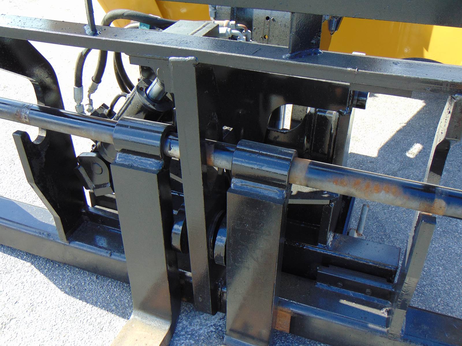 2018 CAT TL1055 TELEHANDLER "DELETED" NO DEF - 10K LBS - 55 FT - ROTATING FORK CARRIAGE - OUTRIGGERS - ONLY 2,631 HOURS - NEW TIRES - Image 12