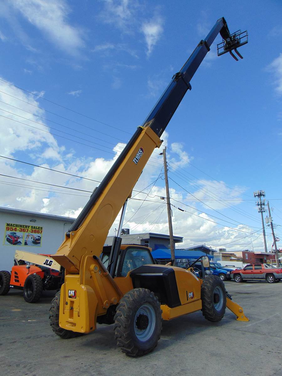2018 CAT TL1055 TELEHANDLER "DELETED" NO DEF - 10K LBS - 55 FT - ROTATING FORK CARRIAGE - OUTRIGGERS - ONLY 2,631 HOURS - NEW TIRES - Image 25