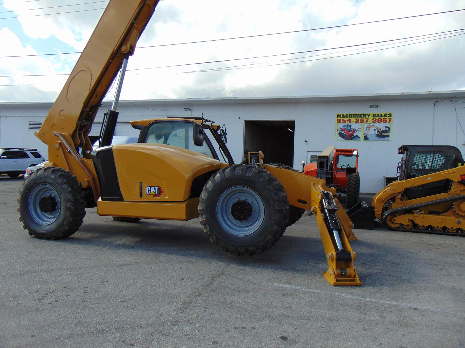 2018 CAT TL1055 TELEHANDLER "DELETED" NO DEF - 10K LBS - 55 FT - ROTATING FORK CARRIAGE - OUTRIGGERS - ONLY 2,631 HOURS - NEW TIRES - Image 27