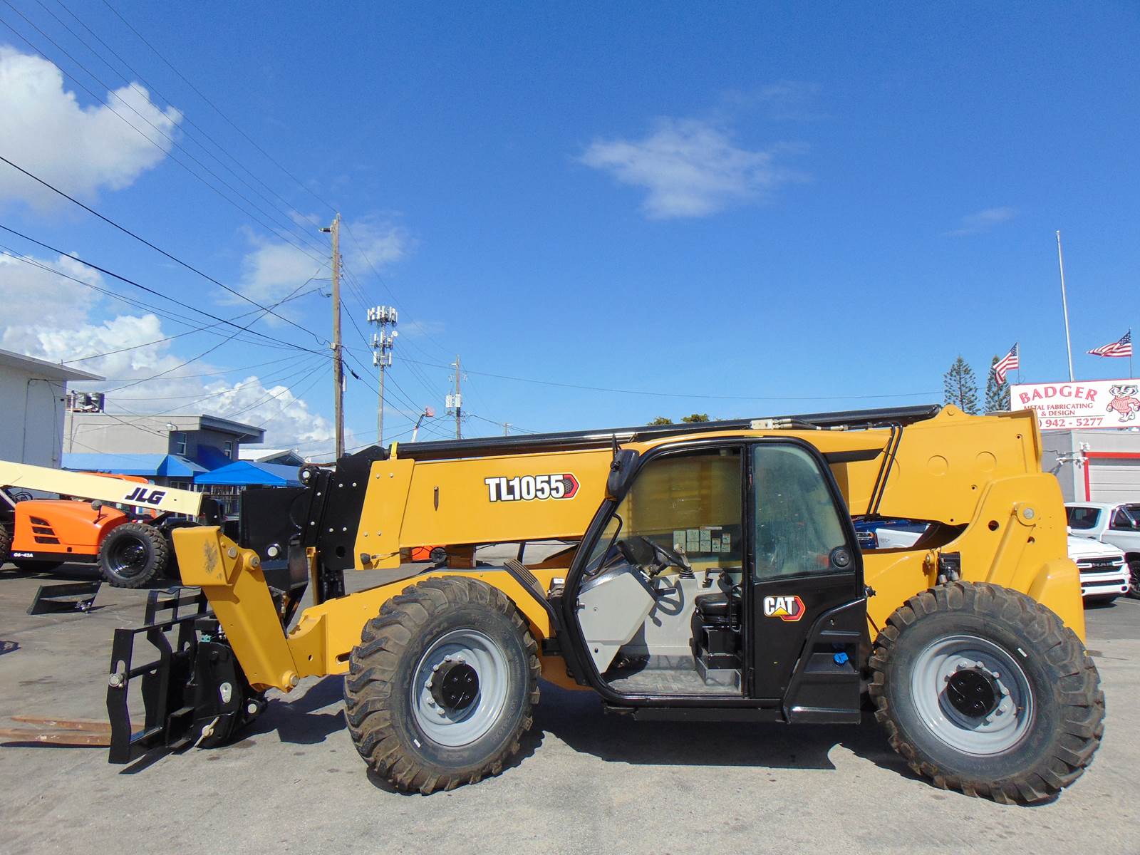 2018 CAT TL1055 TELEHANDLER "DELETED" NO DEF - 10K LBS - 55 FT - ROTATING FORK CARRIAGE - OUTRIGGERS - ONLY 2,631 HOURS - NEW TIRES - Image 30