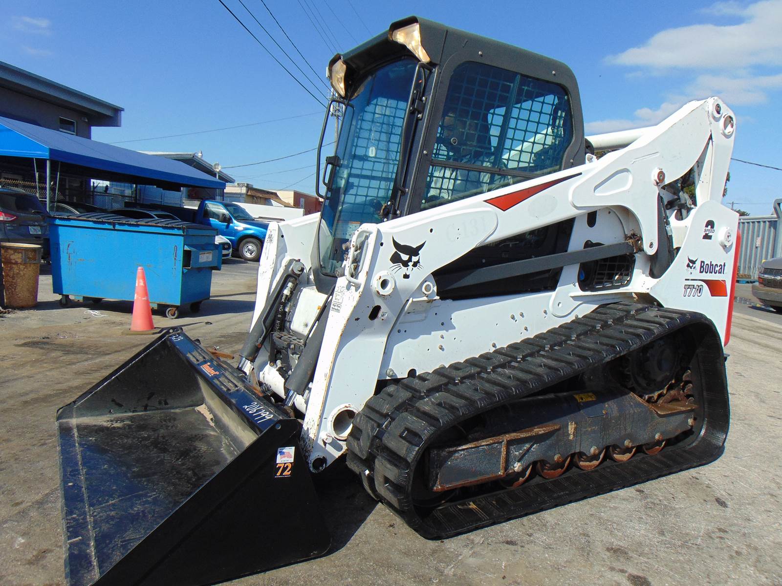 2020 BOBCAT T770 TURBO 2 SPEED "HIGH FLOW" - H.D. COOLING PKG - JOYSTICKS - BOB TACH POWER COUPLER - SUPER LOW HOURS - 100% ORIGINAL