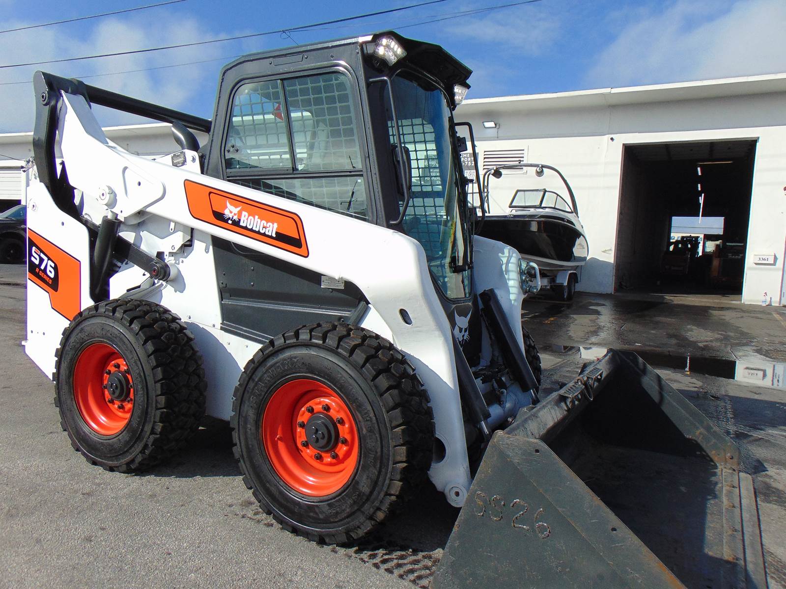 2020 BOBCAT S-76 TURBO 2 SPEED - HEAT & A/C - JOYSTICK CONTROLS - BOB TACH - CAMERA - ADVANCED MONITOR DISPLAY - ONLY 1,544 HOURS