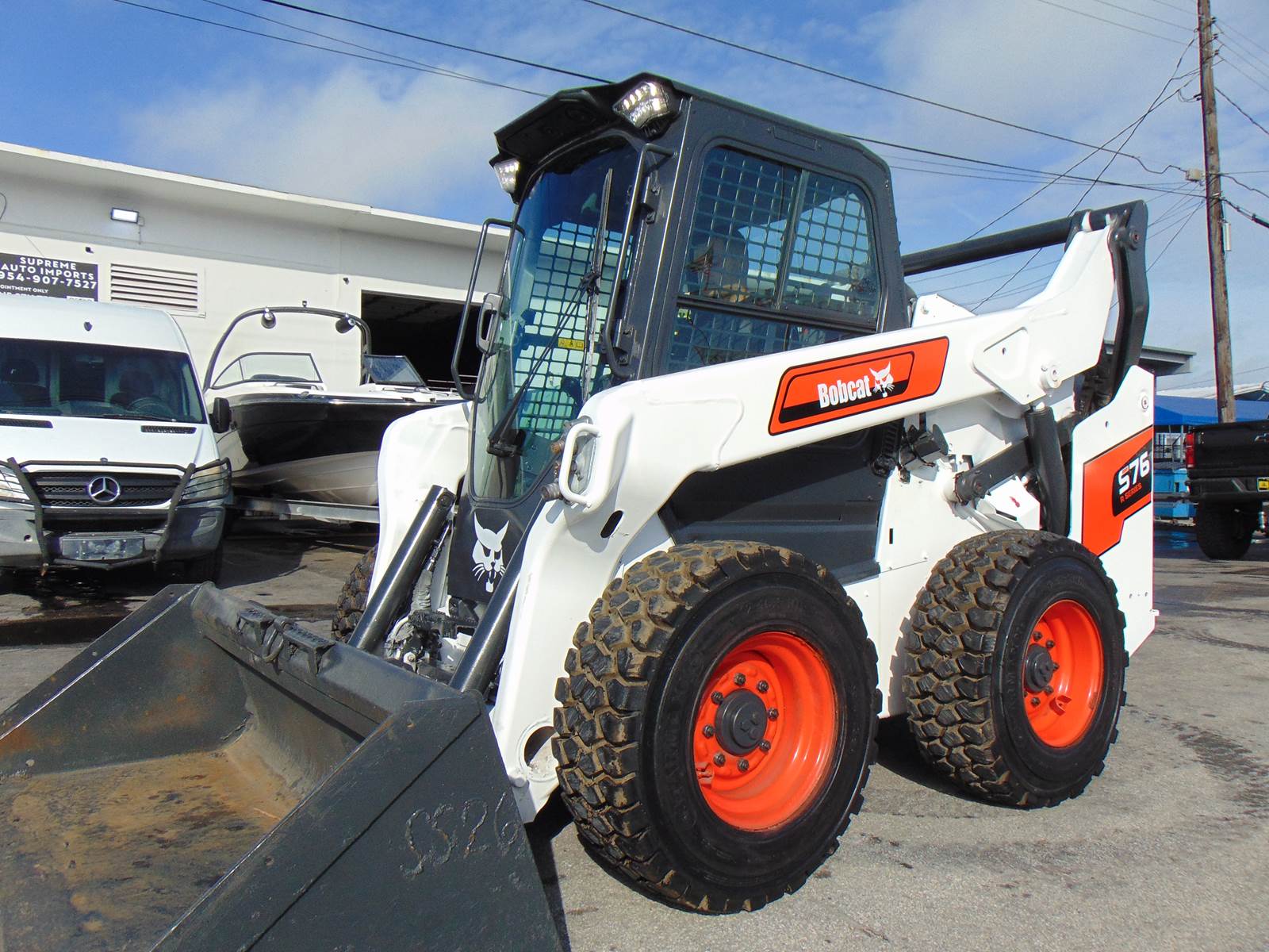 2020 BOBCAT S-76 TURBO 2 SPEED - HEAT & A/C - JOYSTICK CONTROLS - BOB TACH - CAMERA - ADVANCED MONITOR DISPLAY - ONLY 1,544 HOURS - Image 2
